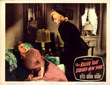 Lola Albright and Evelyn Keyes in The Killer That Stalked New York (1950)