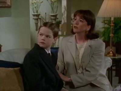 Althea McAdam and Sean Smith in The New Addams Family (1998)