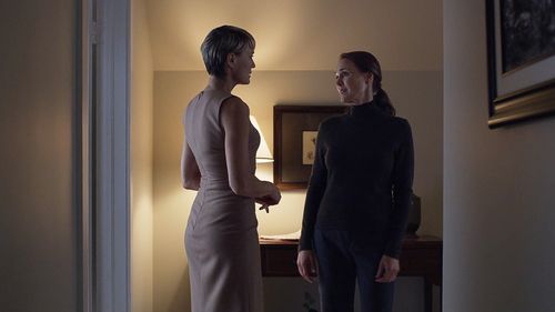 Robin Wright and Karen Culp in House of Cards (2013)