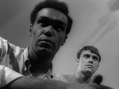 Duane Jones and Keith Wayne in Night of the Living Dead (1968)