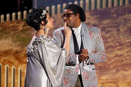 Maya Rudolph and Kenan Thompson at an event for 2021 Golden Globe Awards (2021)