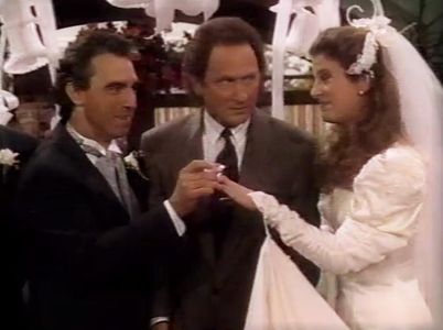 Alison La Placa, Philip Charles MacKenzie, and Jay Thomas in Open House (1989)