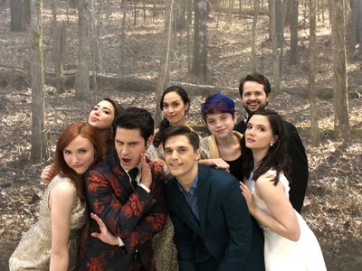 Michael J. Willett, James Knight, Katie Stevens, Andy Mientus, Aidan Langford, and Ashley Ames in Dolly Parton's Heartst