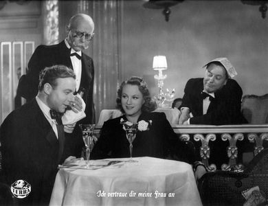 Heinz Rühmann, Paul Dahlke, and Adina Mandlová in Ich vertraue Dir meine Frau an (1943)