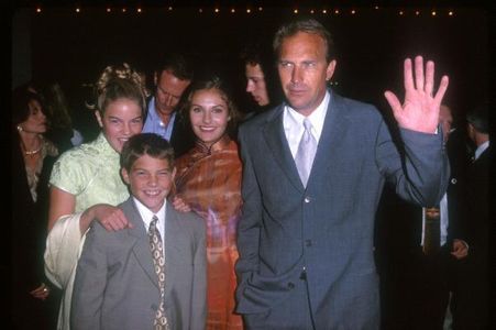 Kevin Costner, Annie Costner, Joe Costner, and Lily Costner at an event for For Love of the Game (1999)