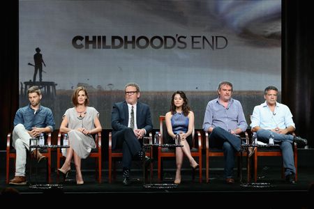 Colm Meaney, Michael De Luca, Matthew Graham, Yael Stone, Mike Vogel, and Daisy Betts at an event for Childhood's End (2