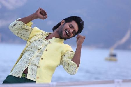 Aadi in Garam (2016)