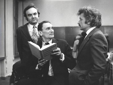 Zdenek Sverák, Václav Lohniský, and Ladislav Smoljak in Marecku, Pass Me the Pen! (1976)
