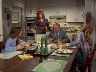 Connie Needham, Lani O'Grady, Dick Van Patten, and Laurie Walters in Eight Is Enough (1977)