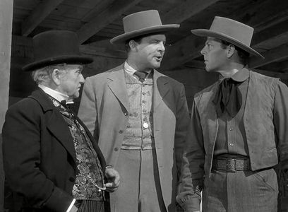 William Ching, George Cleveland, and Gordon Jones in The Wistful Widow of Wagon Gap (1947)