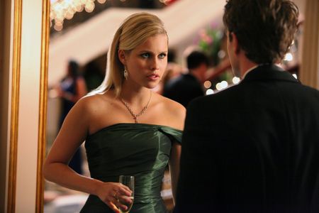 Nathaniel Buzolic and Claire Holt in The Vampire Diaries (2009)