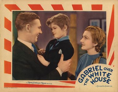 Walter Huston, Dickie Moore, and Karen Morley in Gabriel Over the White House (1933)