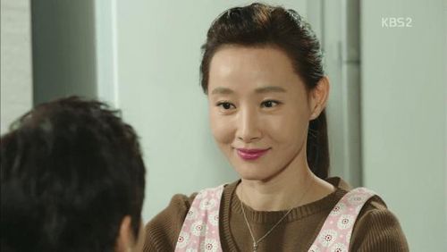 Oh Kwang-rok and Do Ji-Won in Healer (2014)