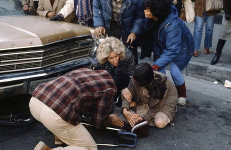 Betty Thomas and Erick Ornelas in Hill Street Blues (1981)