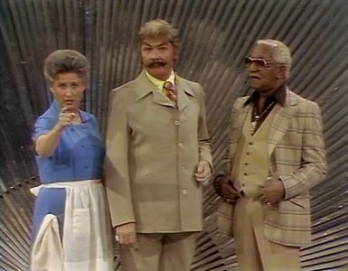 Ann B. Davis, Redd Foxx, and Rip Taylor in The Brady Bunch Variety Hour (1976)