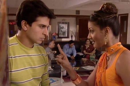 Savita Prabhune, Ankur Nayyar, Nigaar Khan, and Anupam Bhattacharya in Jeet: Episode #1.13 (2004)