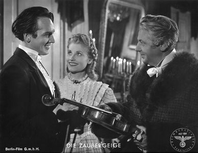 Paul Hörbiger, Will Quadflieg, and Gisela Uhlen in Die Zaubergeige (1944)