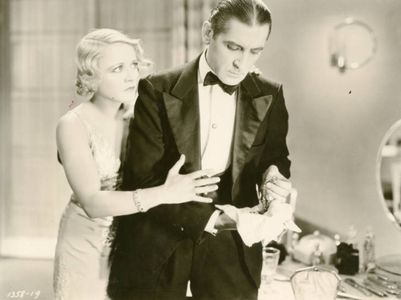 James Crane and Wynne Gibson in Two Kinds of Women (1932)