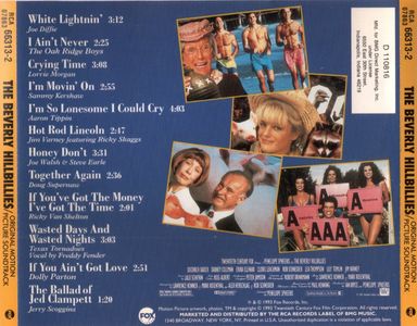 Erika Eleniak, Dabney Coleman, Cloris Leachman, Lily Tomlin, and Diedrich Bader in The Beverly Hillbillies (1993)