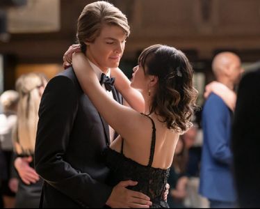 Still of Blake Draper and Peyton Elizabeth Lee in Prom Pact
