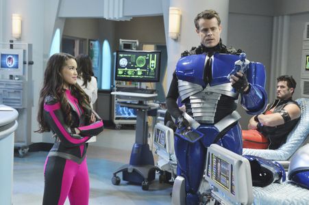 Chris Elwood and Paris Berelc in Mighty Med (2013)