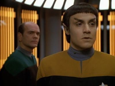 Robert Picardo and Alexander Enberg in Star Trek: Voyager (1995)