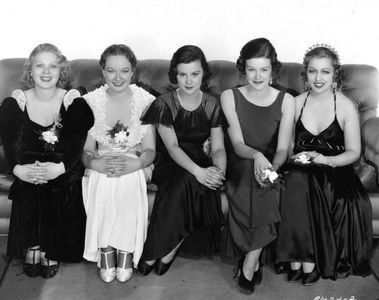 Dorothy Dell, Frances Drake, Helen Mack, Evelyn Venable, and Elizabeth Young
