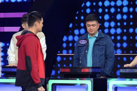 JE Sison in Family Feud Philippines (2022)
