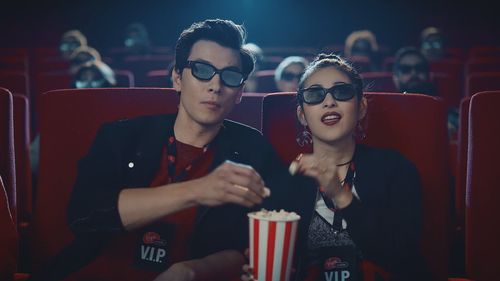 Scott Dion Brown and Michelle Chiu in a Virgin Mobile Commercial.