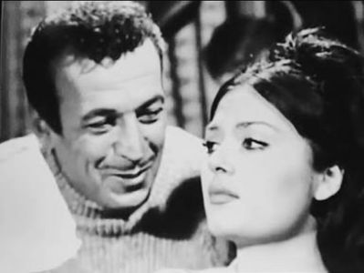 Sadri Alisik and Türkan Soray in Sana Lâyik Degilim (1965)