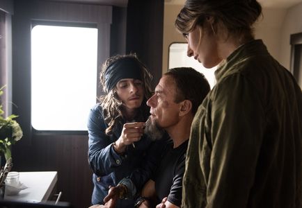 Jean-Claude Van Damme, Kat Foster, and Moises Arias in Jean-Claude Van Johnson (2016)