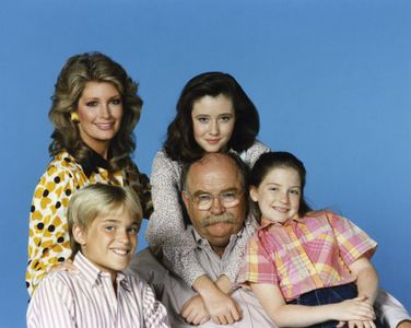 Wilford Brimley, Shannen Doherty, Deidre Hall, Chad Allen, and Keri Houlihan in Our House (1986)