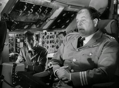 Niall MacGinnis and Pete Murray in No Highway in the Sky (1951)
