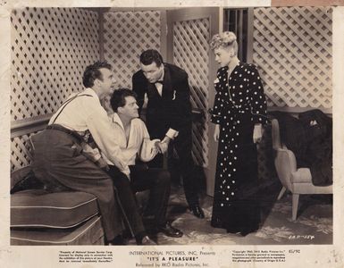 Sonja Henie, Bill Johnson, Michael O'Shea, and Gus Schilling in It's a Pleasure (1945)