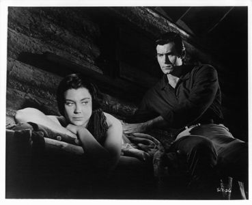 Andra Martin and Clint Walker in Yellowstone Kelly (1959)