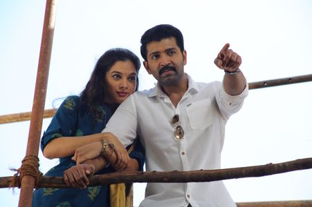 Arun Vijay and Tanya Hope in Thadam (2019)