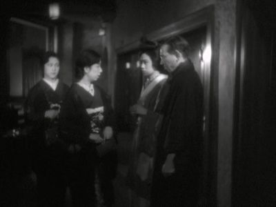 Benkei Shiganoya, Yôko Umemura, Isuzu Yamada, and Kiyoko Ôkubo in Osaka Elegy (1936)