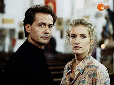 Gerd Böckmann and Maria Furtwängler in The Old Fox (1977)