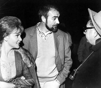 Sean Connery, Diane Cilento, and Martin Ritt in Hombre (1967)