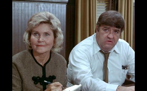 Barney Martin and Eve McVeagh in The Odd Couple (1970)