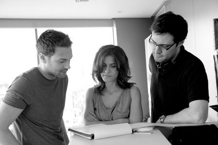 Matt di Angelo, Lili Bordan and director Ben Pickering on the set of THE SMOKE (2014)