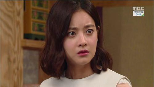 Yeon-Seo Oh in Jang Bo Ri Is Here (2014)