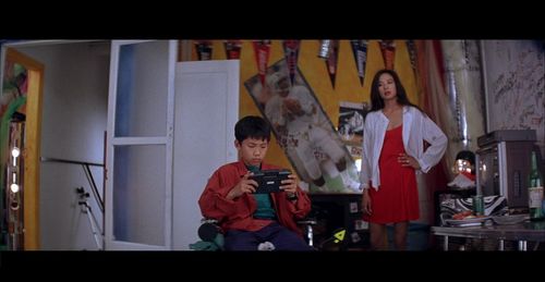 Morgan Lam and Françoise Yip in Rumble in the Bronx (1995)