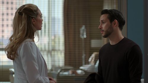 Fiona Gubelmann and Mishka Thébaud in The Good Doctor (2017)