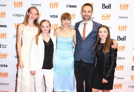 Imogen Poots, Anders Walter, Rory Jackson, Sydney Wade, and Madison Wolfe at an event for I Kill Giants (2017)