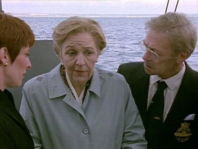 Russell Hunter, Phyllis Logan, and Doreen Mantle in Lovejoy: Angel Trousers (1992)