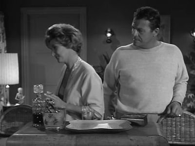 Jack Carson and Nan Leslie in Thriller (1960)