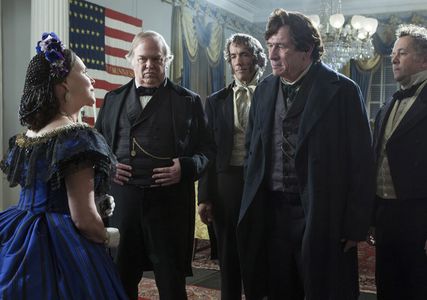Tommy Lee Jones, Sally Field, David Costabile, Wayne Duvall, and John Hutton in Lincoln (2012)