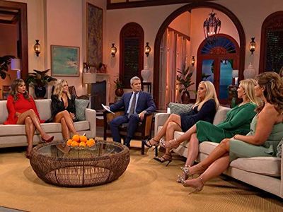 Andy Cohen, Emily Simpson, Vicki Gunvalson, Tamra Judge, Shannon Storms Beador, and Kelly Dodd in The Real Housewives of
