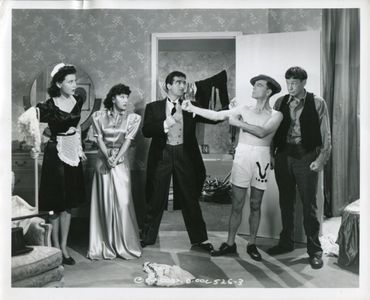 Buster Keaton, Elsie Ames, Dorothy Appleby, Monte Collins, and Eddie Laughton in She's Oil Mine (1941)